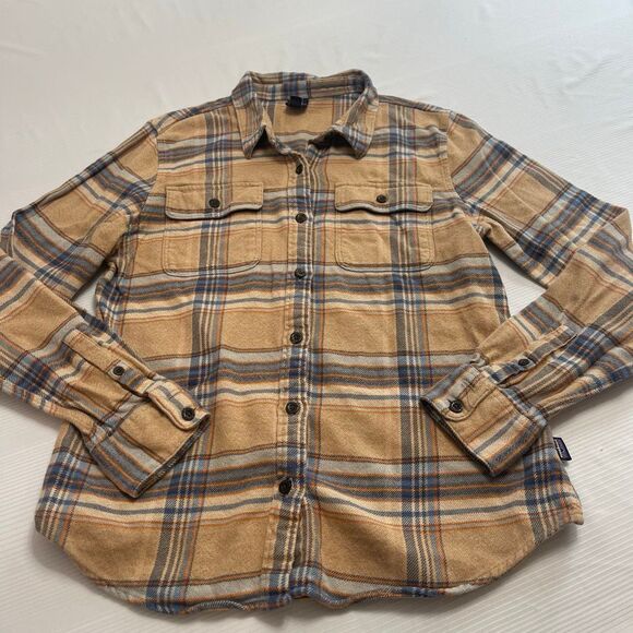Patagonia Womens Beige Plaid Fjord Flannel Long Sleeve Button Down Shirt Medium - Picture 1 of 8